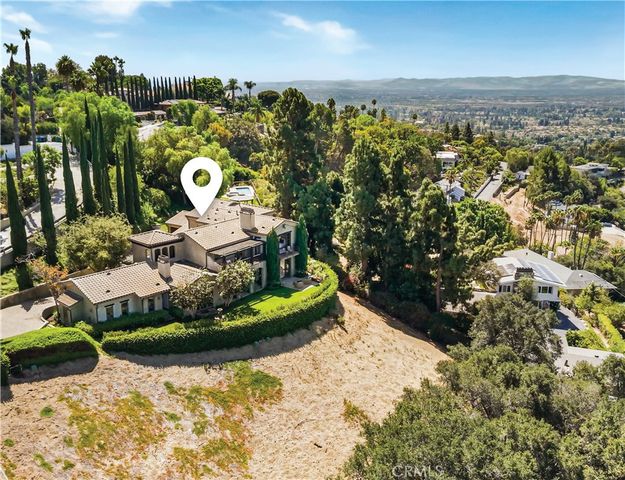 11321 Reservoir Road, North Tustin, CA 92705