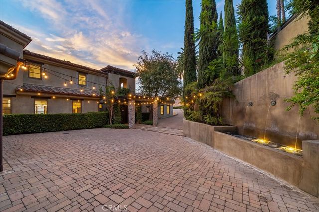 11321 Reservoir Road, North Tustin, CA 92705
