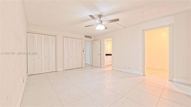 20300 W Country Club Dr PH18-3, Aventura, FL 33180