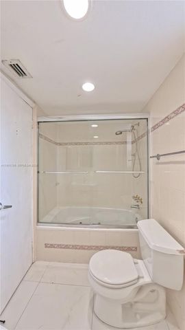 20300 W Country Club Dr PH18-3, Aventura, FL 33180
