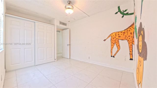 20300 W Country Club Dr PH18-3, Aventura, FL 33180