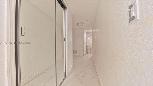 20300 W Country Club Dr PH18-3, Aventura, FL 33180