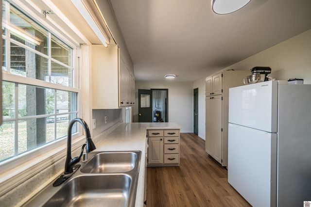 739 New Liberty Church Rd, Kevil, KY 42053