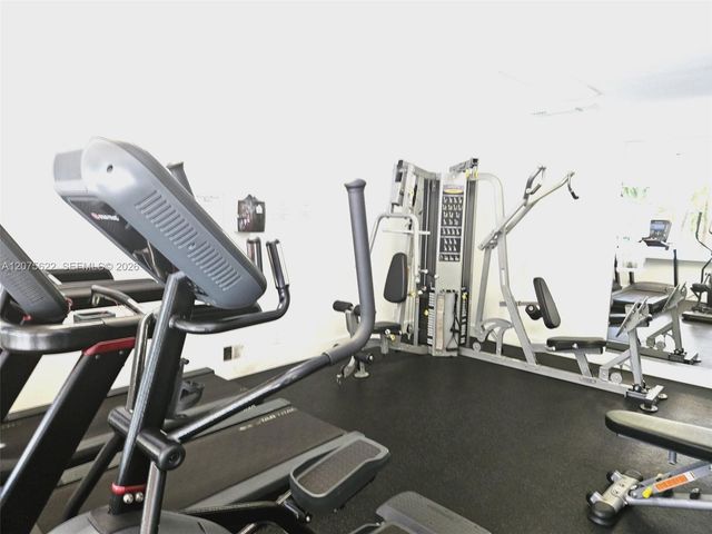 4550 NW 9th Street 709E, Miami, FL 33126