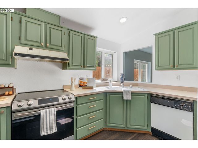 11 SECOND St, Carson, WA 98610