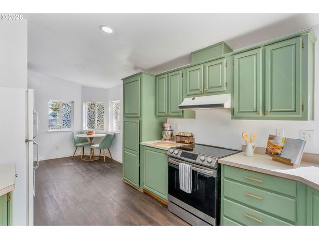11 SECOND St, Carson, WA 98610