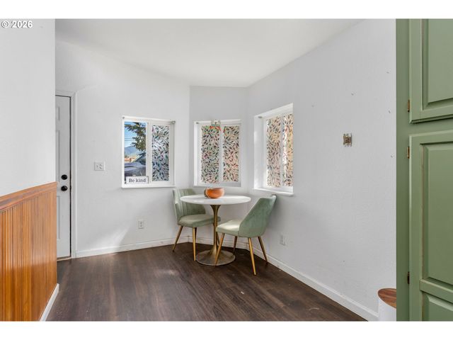11 SECOND St, Carson, WA 98610