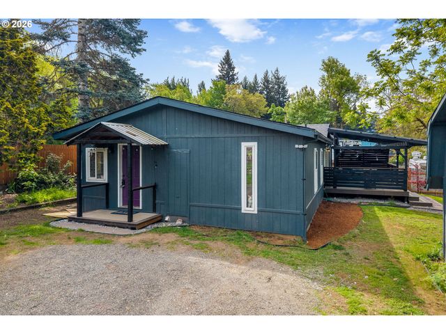11 SECOND St, Carson, WA 98610