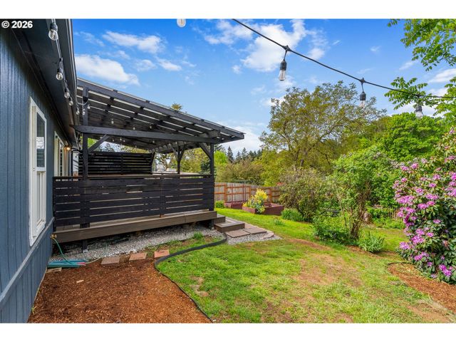 11 SECOND St, Carson, WA 98610
