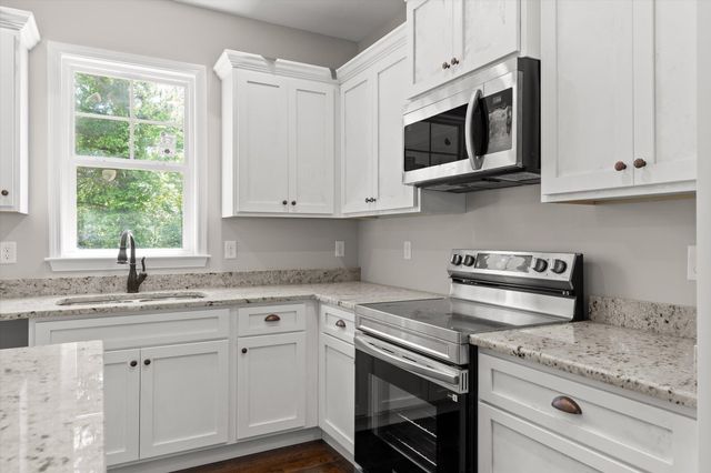 1872 Oakvale Drive, Chattanooga, TN 37421
