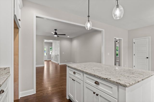 1872 Oakvale Drive, Chattanooga, TN 37421