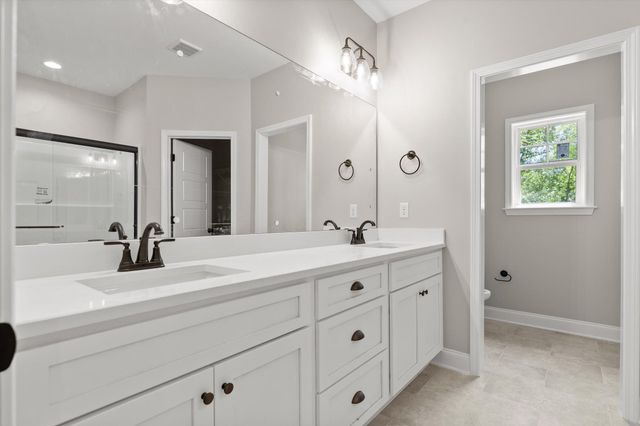 1872 Oakvale Drive, Chattanooga, TN 37421