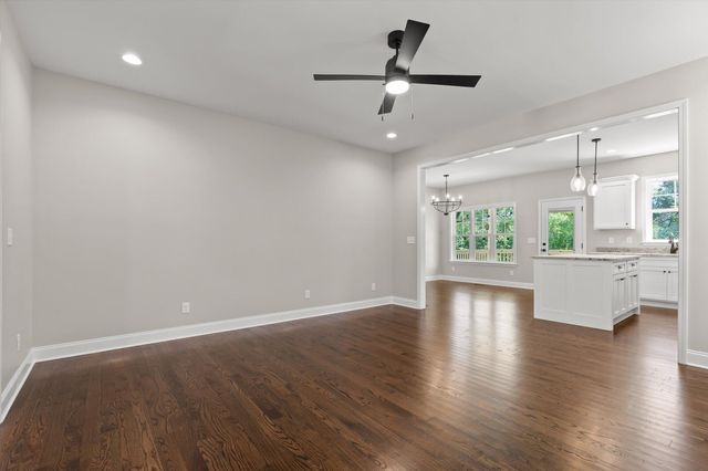1872 Oakvale Drive, Chattanooga, TN 37421