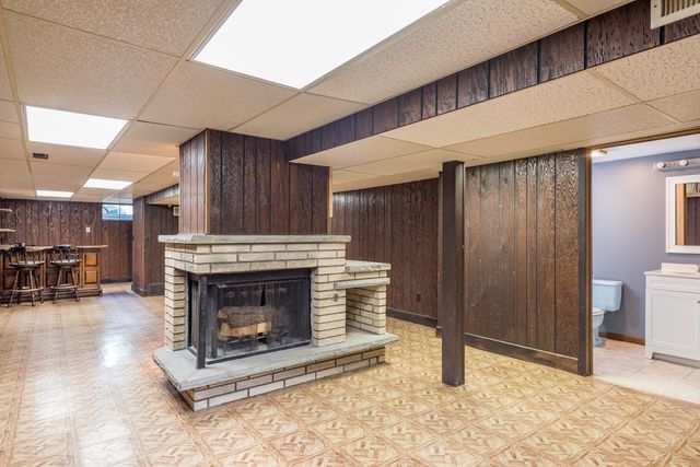 2109 7th Street, Winthrop Harbor, IL 60096