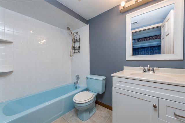 2109 7th Street, Winthrop Harbor, IL 60096