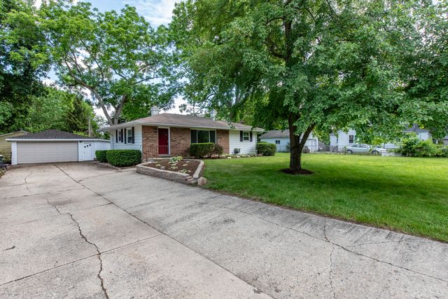 2109 7th Street, Winthrop Harbor, IL 60096