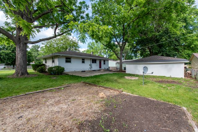 2109 7th Street, Winthrop Harbor, IL 60096