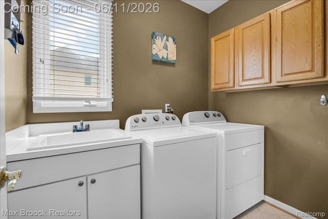 47159 Northumberland Street, Novi, MI 48374