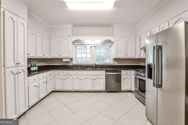 3748 Sturbridge Court, Tucker, GA 30084