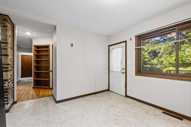 5647 Wood Lane, Saint Louis Park, MN 55436