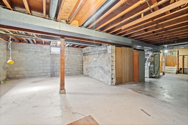 5647 Wood Lane, Saint Louis Park, MN 55436