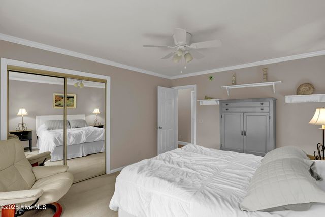 324 Knollwood Drive, Hampstead, NC 28443