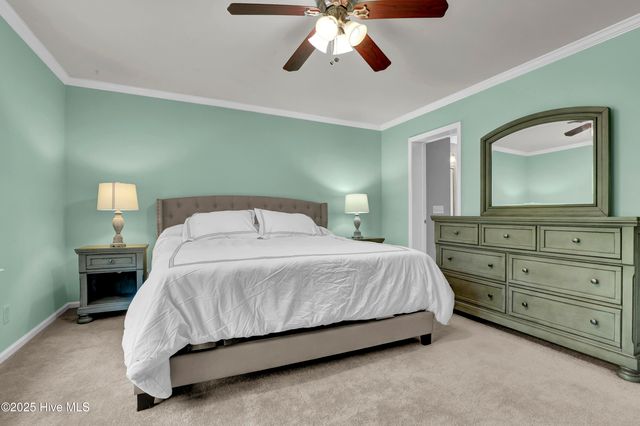 324 Knollwood Drive, Hampstead, NC 28443