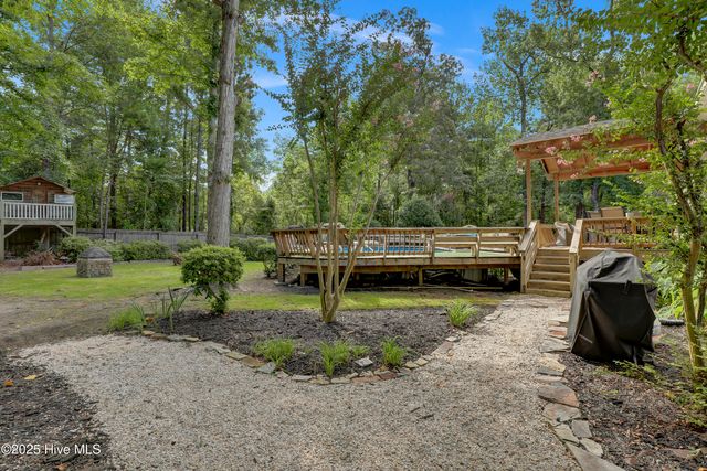 324 Knollwood Drive, Hampstead, NC 28443