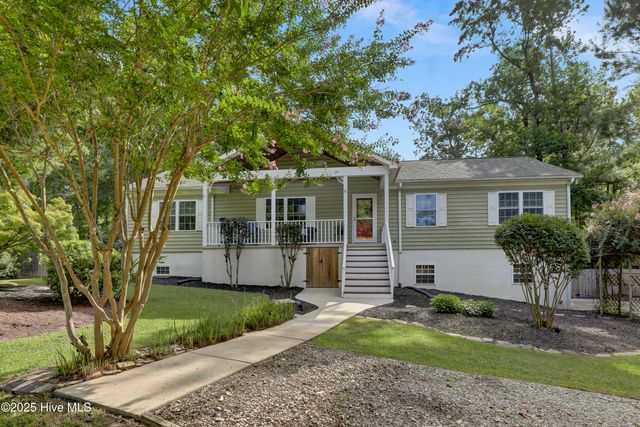 324 Knollwood Drive, Hampstead, NC 28443
