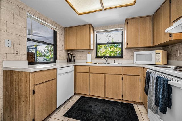 1533 FOXCROFT DRIVE W, Palm Harbor, FL 34683