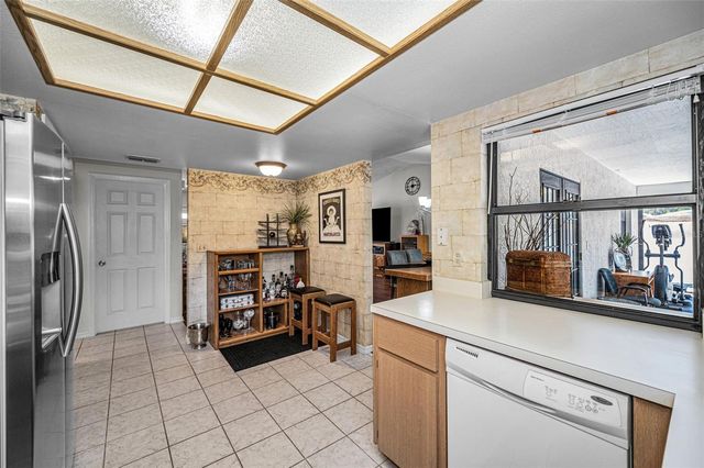 1533 FOXCROFT DRIVE W, Palm Harbor, FL 34683