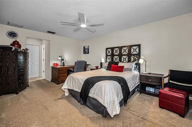 1533 FOXCROFT DRIVE W, Palm Harbor, FL 34683