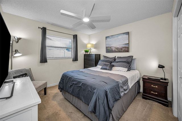 1533 FOXCROFT DRIVE W, Palm Harbor, FL 34683