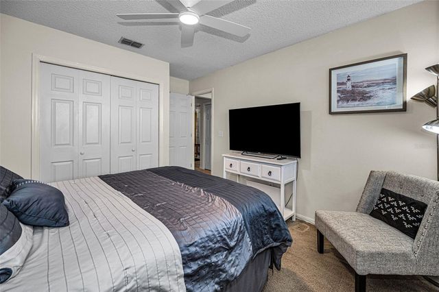 1533 FOXCROFT DRIVE W, Palm Harbor, FL 34683