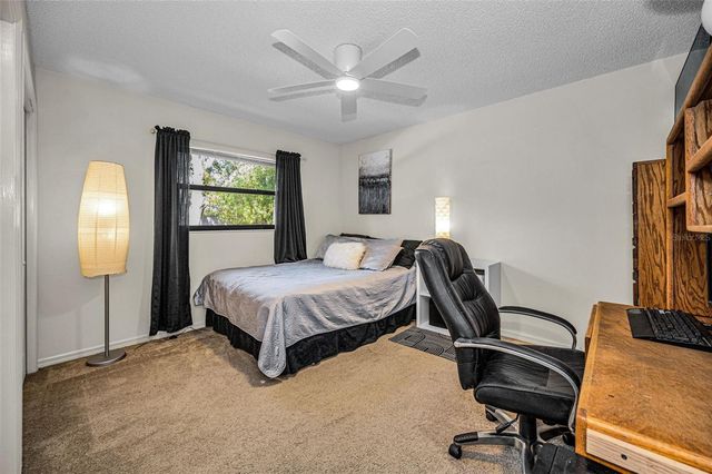 1533 FOXCROFT DRIVE W, Palm Harbor, FL 34683