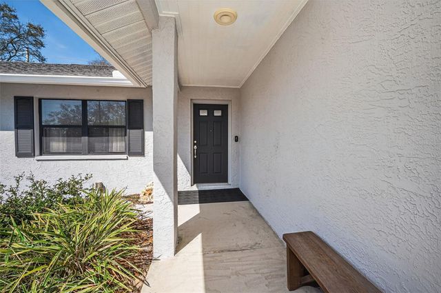 1533 FOXCROFT DRIVE W, Palm Harbor, FL 34683