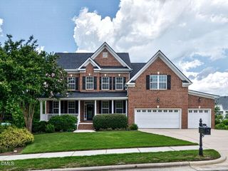 404 Crooked Pine Drive, Cary, NC 27519
