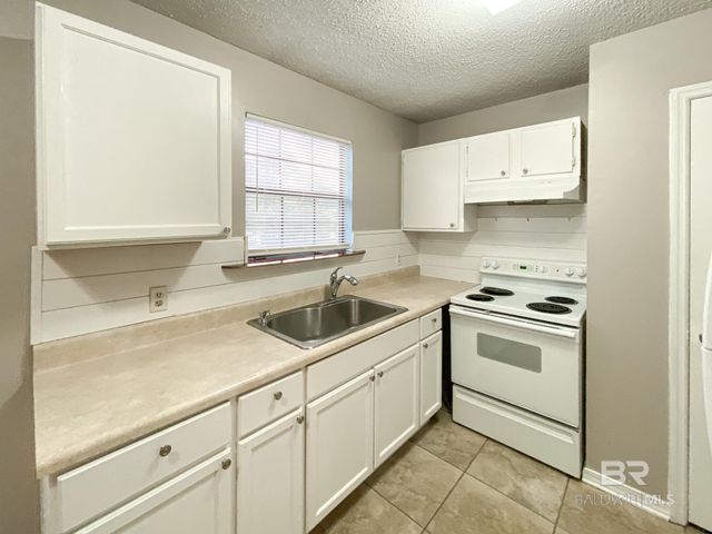 6427 Schoel Lane 18, Gulf Shores, AL 36542