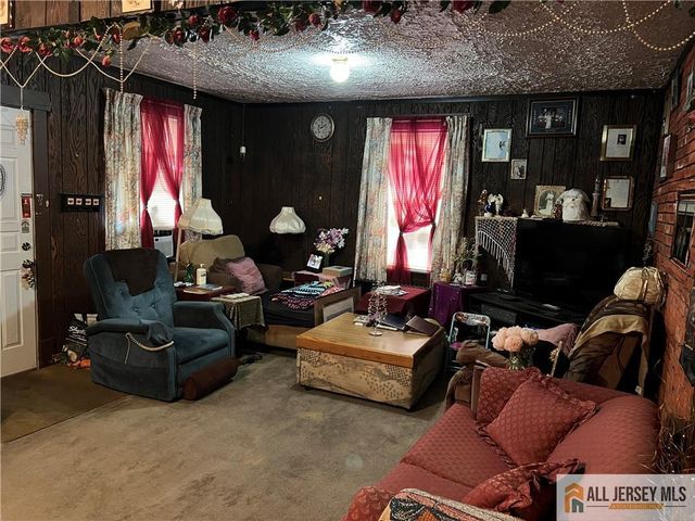 410 Wagner Avenue, Perth Amboy, NJ 08861