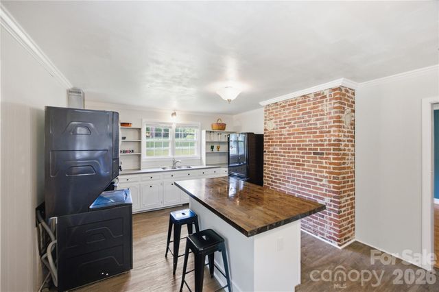 1471 Winthrop Avenue, Lancaster, SC 29720