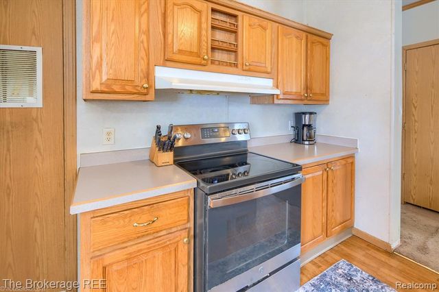 8247 N Center Road, Mount Morris, MI 48458