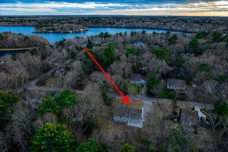 42 Bayberry Dr, Mashpee, MA 02649