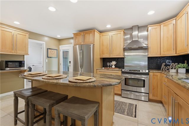 13622 Winterberry Rdg, Midlothian, VA 23112