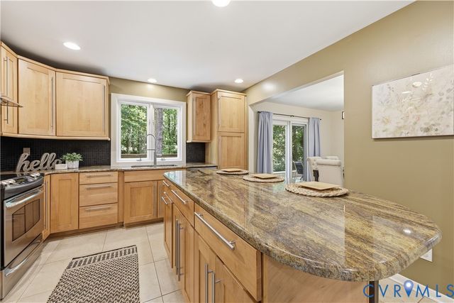 13622 Winterberry Rdg, Midlothian, VA 23112