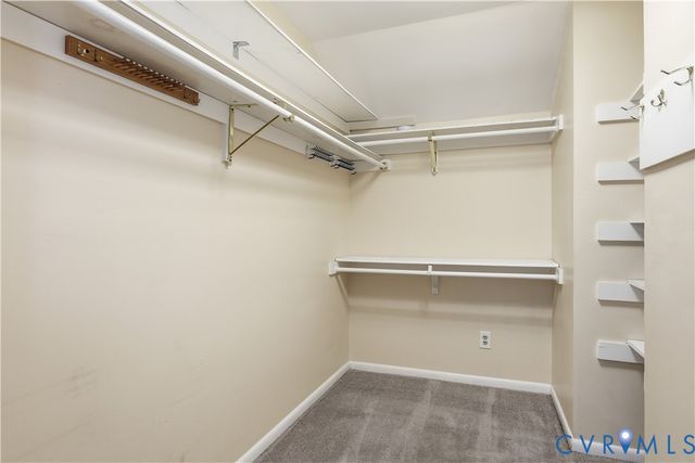 13622 Winterberry Rdg, Midlothian, VA 23112