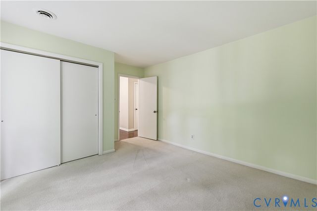 13622 Winterberry Rdg, Midlothian, VA 23112