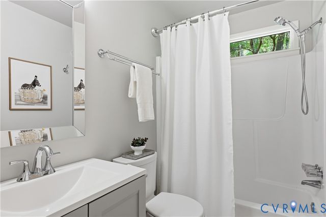 13622 Winterberry Rdg, Midlothian, VA 23112