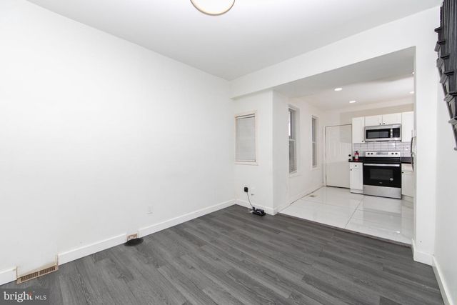2526 N JESSUP ST, Philadelphia, PA 19133