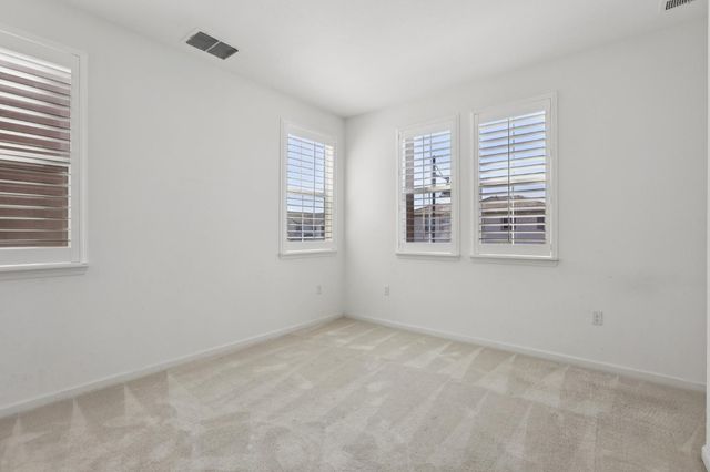 1545 Marina Dr, Lathrop, CA 95330