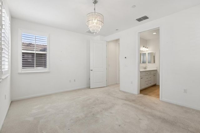 1545 Marina Dr, Lathrop, CA 95330